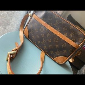 LV Troncadero Monogram